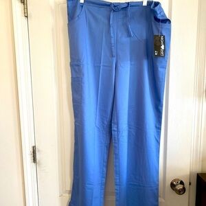 Night Shift by Scrubin Uniforms Scrub Pants Size Medium NWT‎